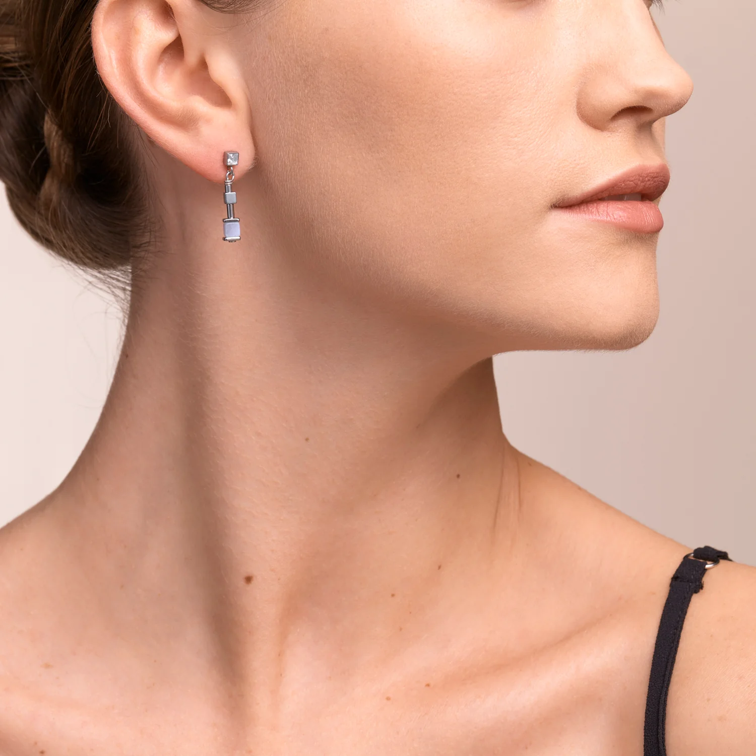 Earrings Y Chain short chalcedony & stainless steel silver light blue - Image 4