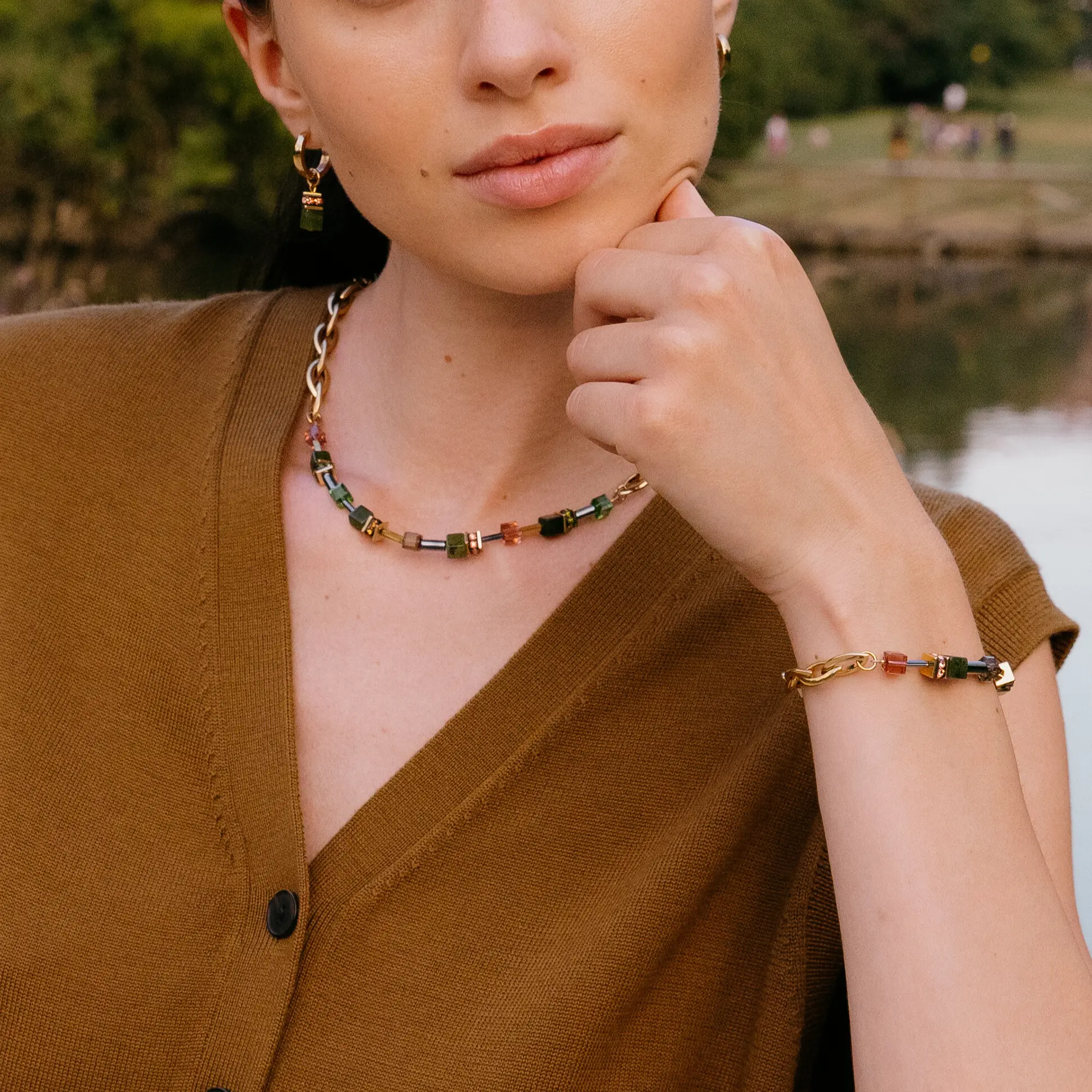 GeoCUBE® Chunky Chain necklace gold-green - Image 4