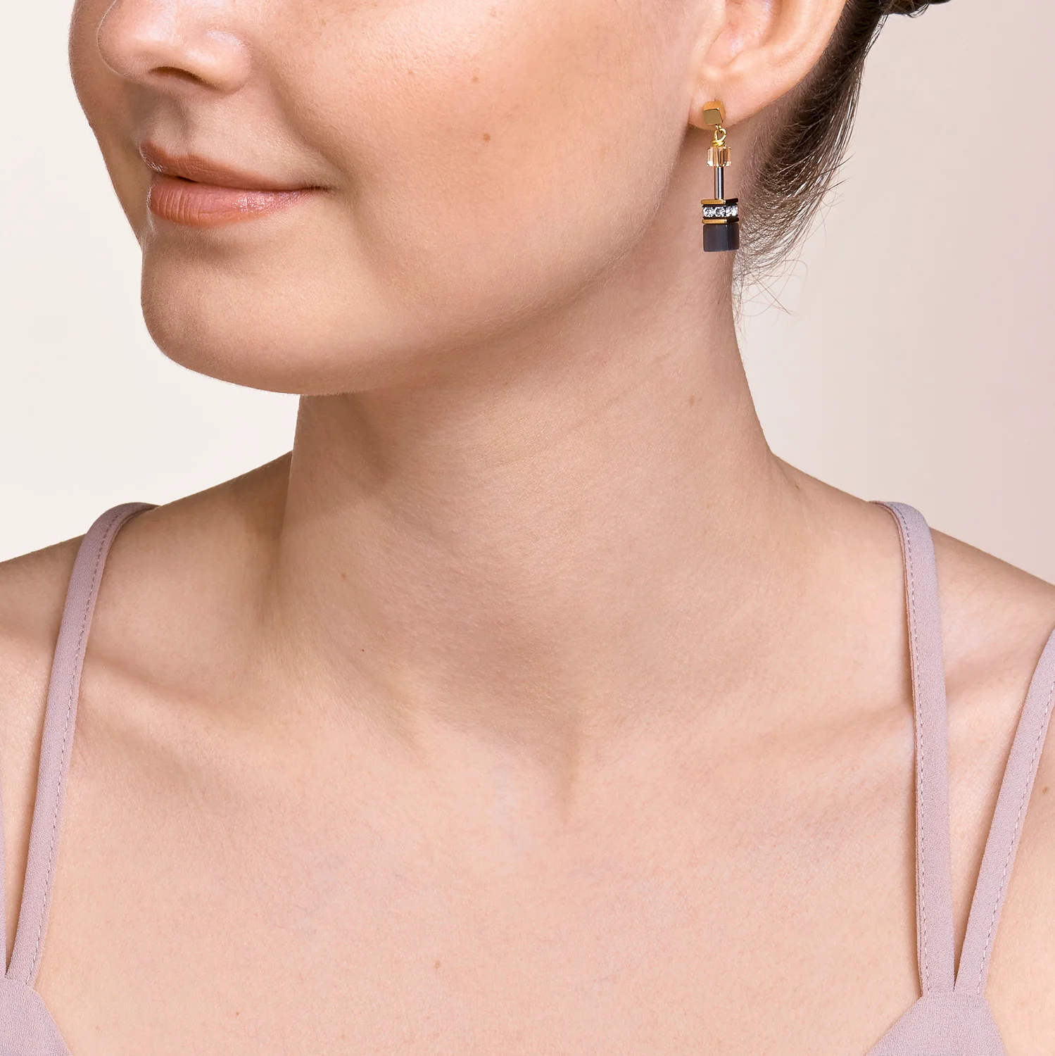 GEOCUBE® Earrings grey-gold - Image 4