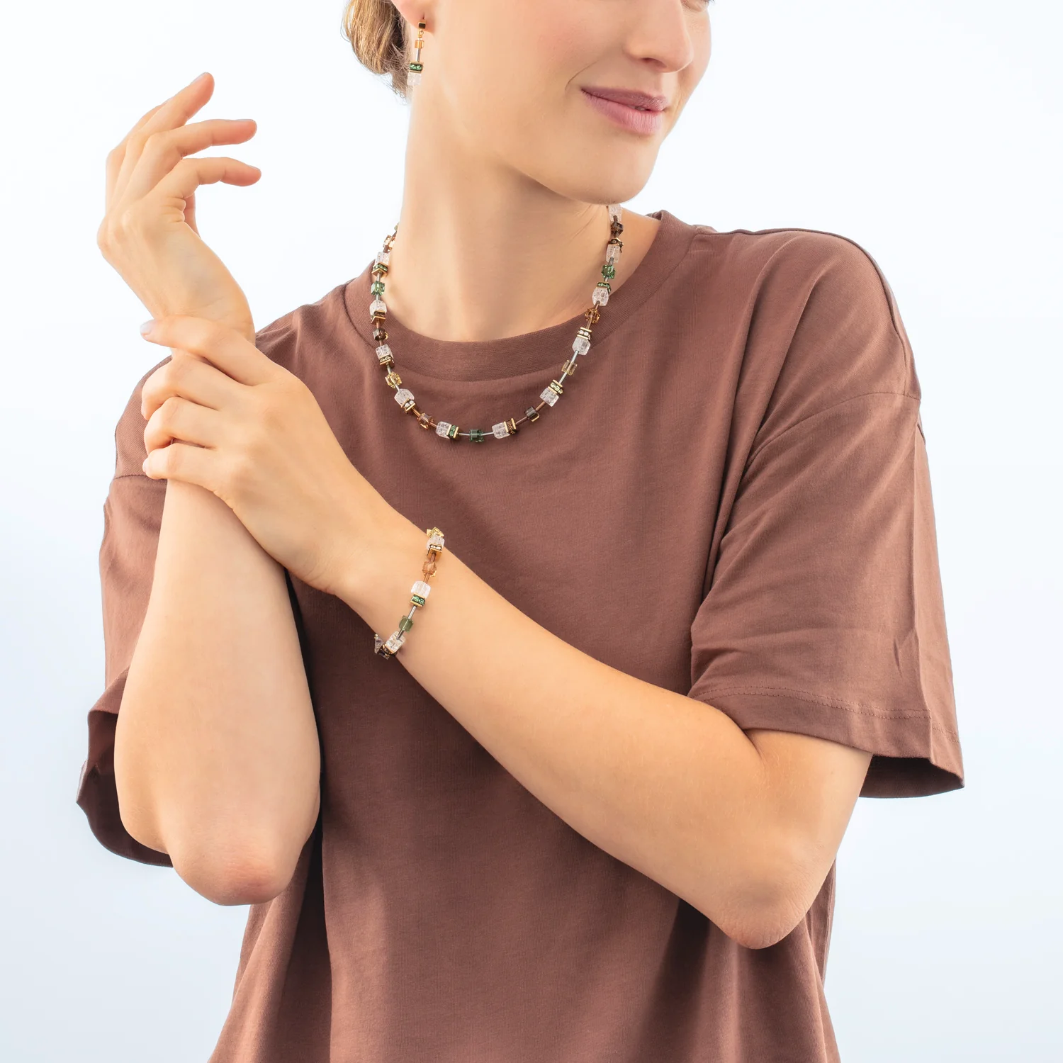 GeoCUBE® Iconic Nature earrings brown-white - Image 4