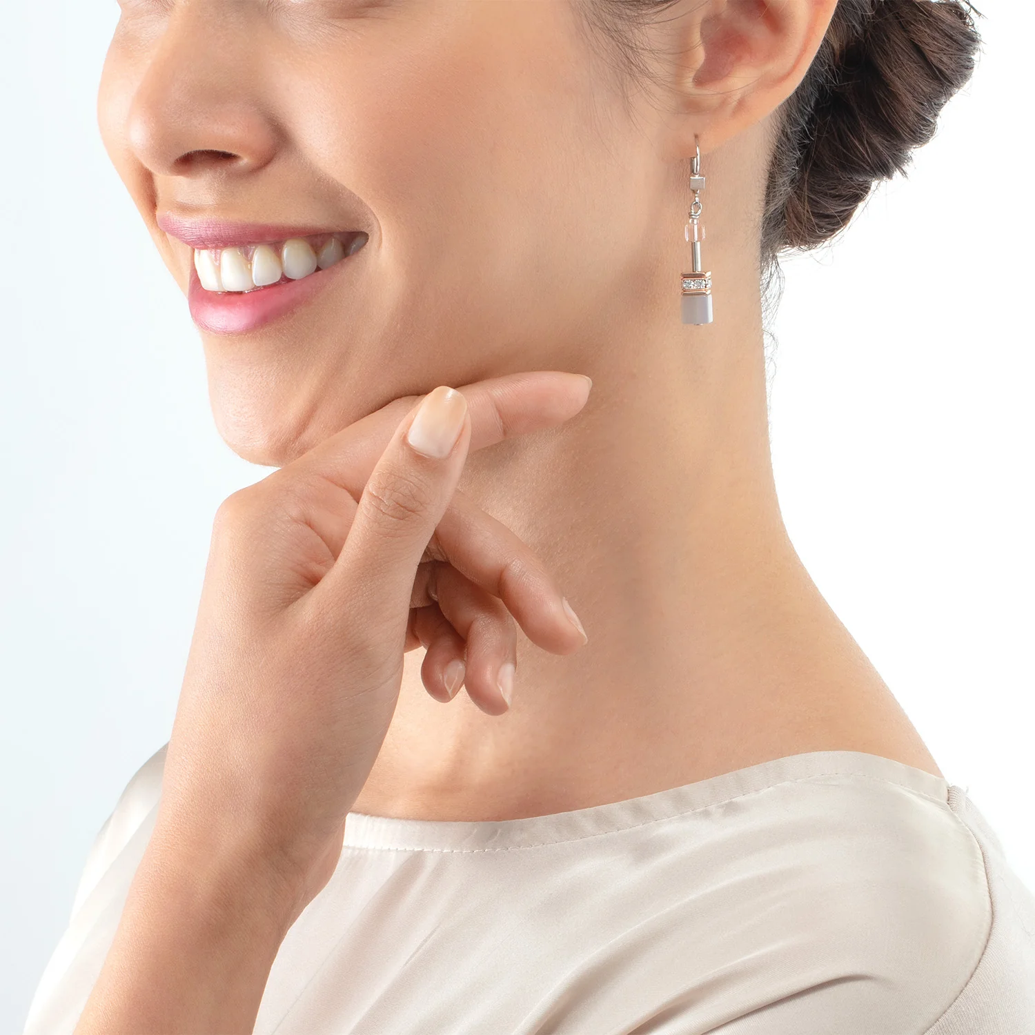 GeoCUBE® Iconic Precious earrings rose gold-peach - Image 4