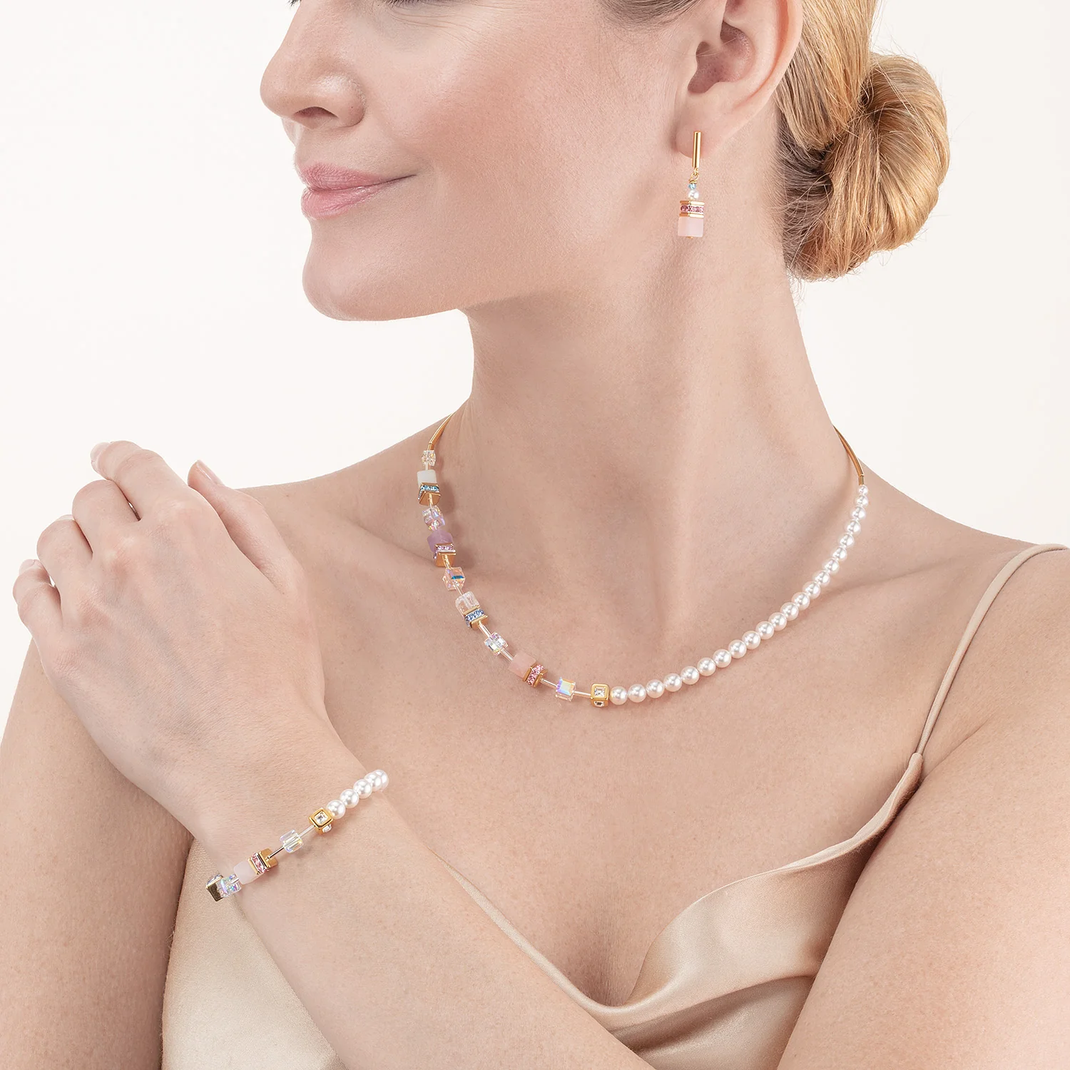 GeoCUBE® Precious Fusion Pearls necklace multicolour pastel - Image 4